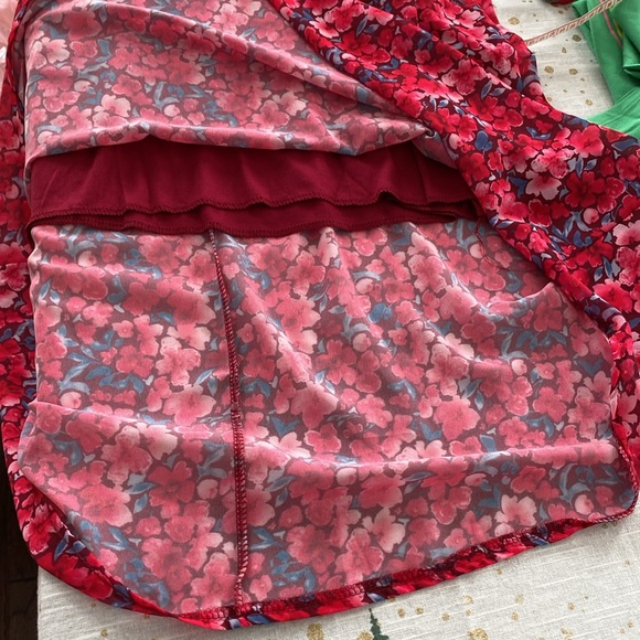 Pink Floral Print Dress by Pala D'oro. Size Small - Picture 15 of 16